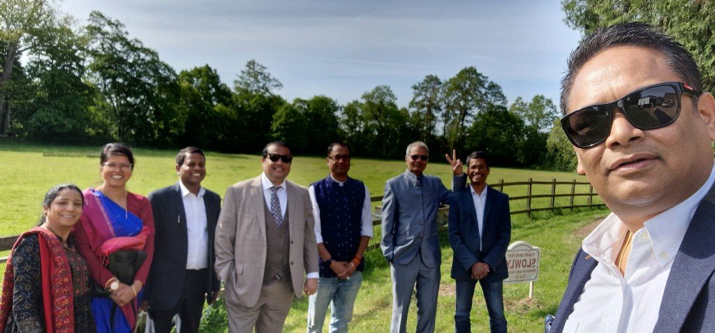 Group photo: Arun Kar & associates