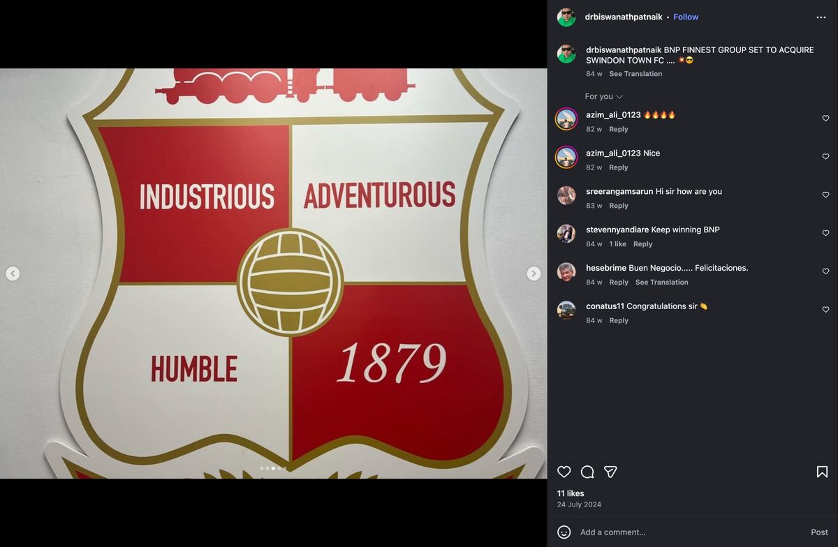 Swindon Town Crest — 